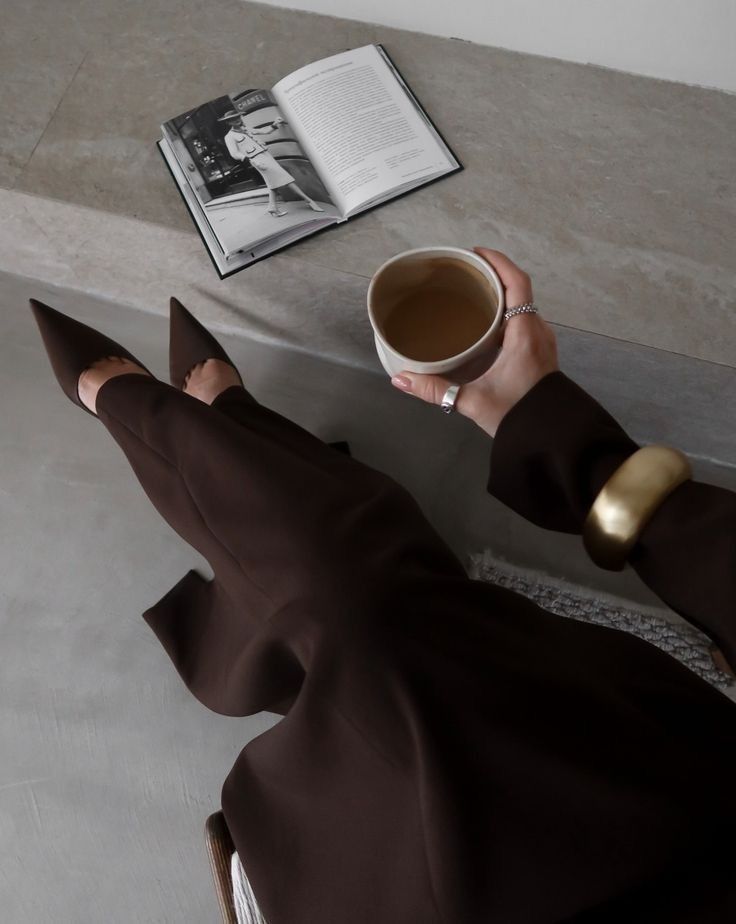 Predicting Demand and Designing Desire: AI in Your Marketing Strategy