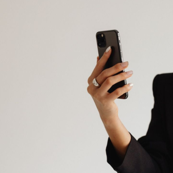 When Technology Knows Your Brand: AI as a Brand Guardian